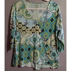 Chicos Womans Size 2 3/4 Length Sleeve V Neck High Low Shirt Paisleys & Flowers